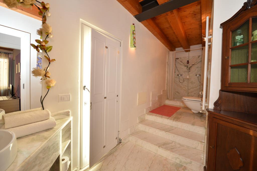 B&B Corte Barbieri Dolcè Exteriör bild